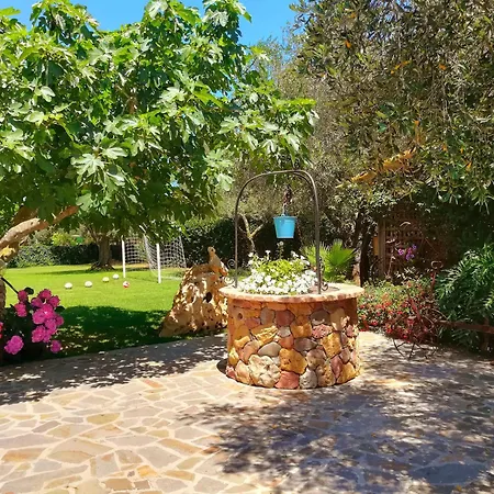 Bed & Breakfast Nuraghe Bianco 3*