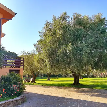 Nuraghe Bianco 3*