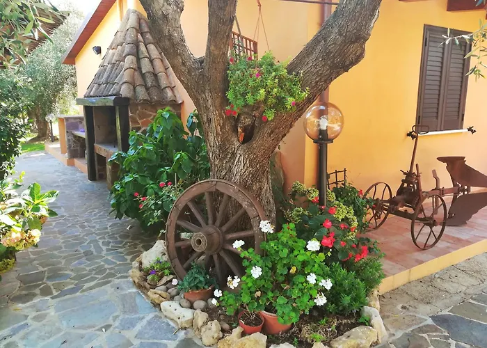 Nuraghe Bianco Bed and breakfast
